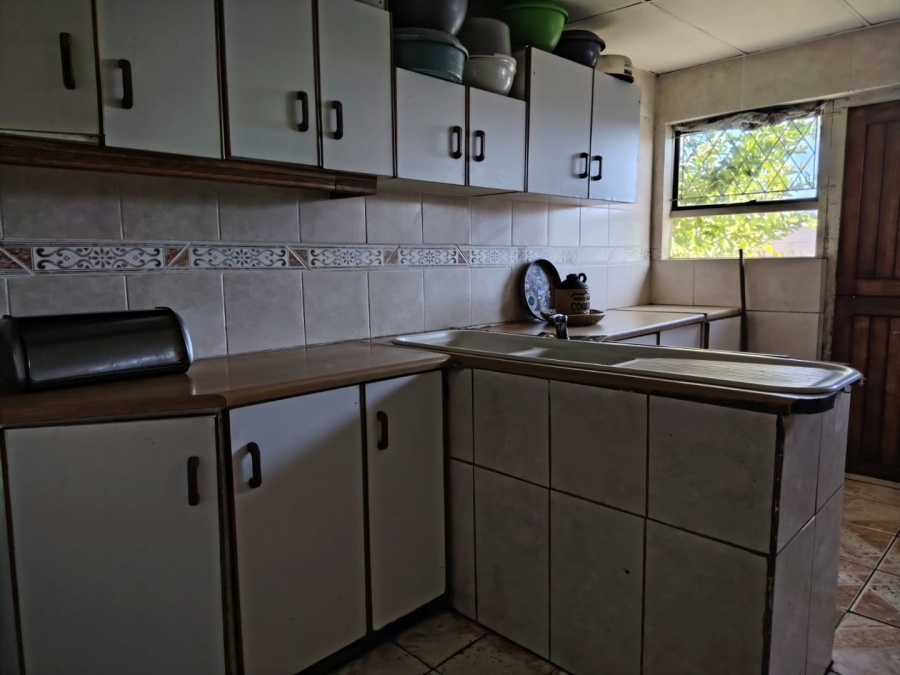 4 Bedroom Property for Sale in Saxonsea Western Cape